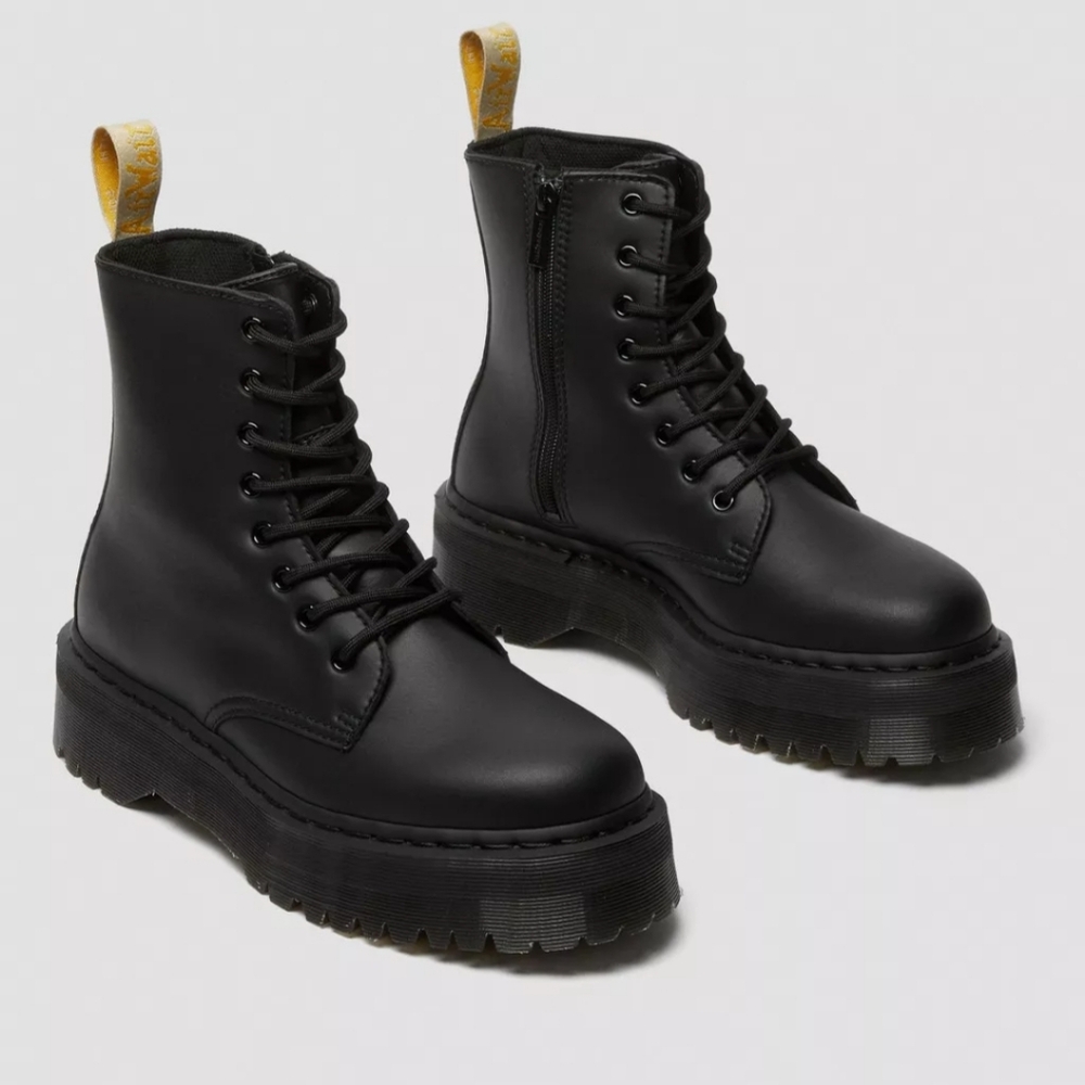 Dr. Martens Vegan Jadon II Boot Mono Platforms w7